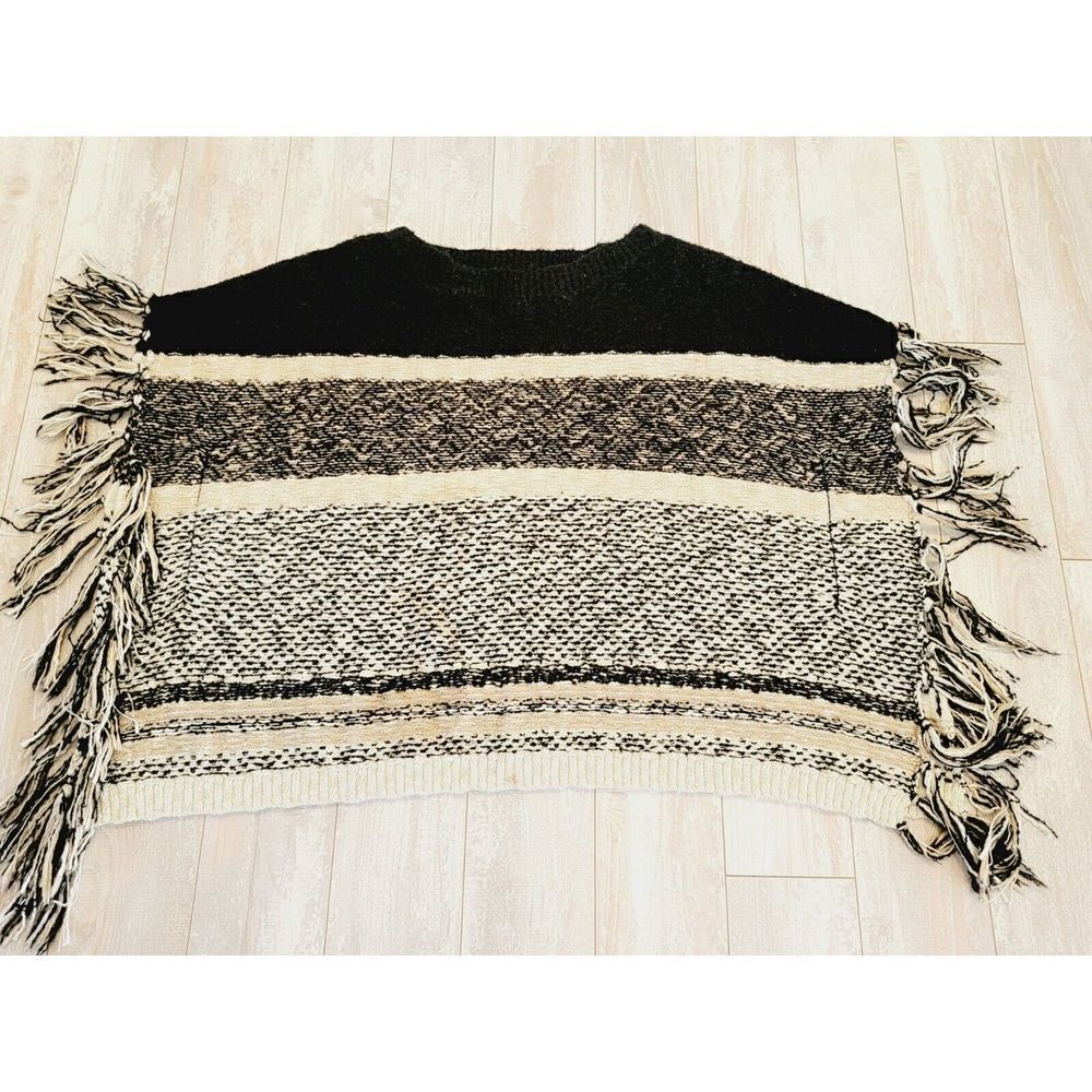 Chicos 3 Poncho Sweater Women's Brown Gold Shimmer Paisley Fringe XL Tasseled